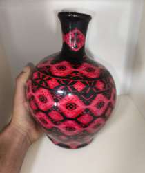 Hand-Painted Vintage Turkish Ceramic Vase – 27cm – Bold Red & Black Anatolian