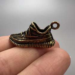 Vintage 1960s Mini Figure Statue Sneaker Brass Bronze Decor Collectibles 14.53gr