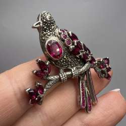 Vintage-1960s-Silver-Bird-Brooch-with-Pink-Stones-Art-Deco-Style-Statement-Pin