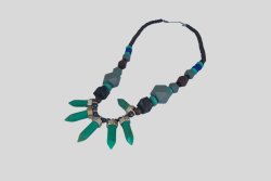 Vintage Traditional Handmade Beaded Necklace Tribal Boho Green Pendant Style Art