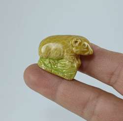 Wade Whimsies Squirrel Figurine Vintage English Porcelain 1972–1984 Collectibl