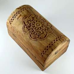 Exquisite Vintage Hand Carved Wooden Treasure Chest Floral Motifs Keepsake Box