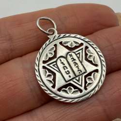 Vintage 925 Sterling Silver Star of David Pendant Hebrew Inscription Judaica
