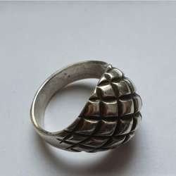 Vintage 925 Sterling Silver Ring Textured Dome Design Size 7 6.98g Signed