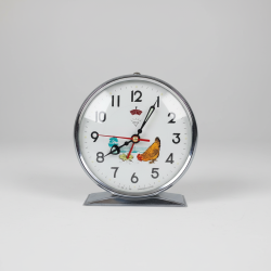 Vintage Farmhouse Chicken Alarm Clock Retro Metal Mechanical Table Desk Clock Shanghai China