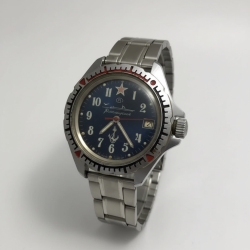 Vintage Mens Watch Vostok Amphibia Sector Dial Barrel Case USSR 18 Jewels 163