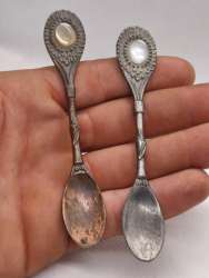 Vintage Ornate Spoon Set (2) Pearl Handle Decorative Collectible 10cm