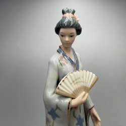 Pavone Porcelain Japanese Lady Geisha Figurine Fan Italian Collectible Figure