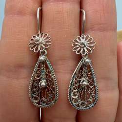 Vintage 925 Sterling Silver Filigree Teardrop Dangle Earrings Flower Motif