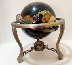 Globe World Vintage Gemstone Ocean Base Brushed Nickel Top Gem Leg Tripod Silver