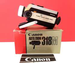 Beautiful Vintage Design // Canon Auto Zoom 318M. Super movie Camera /