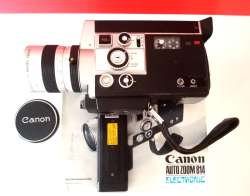 Vintage Design // Canon 814 Auto Zoom - E - Super 8 Movie Camera/ good condition