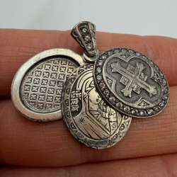 Vintage Russian 925 Sterling Silver Triple Icon Pendant Cross Charm Cyrillic