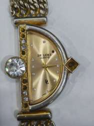 Vintage De Luxe DL567 Quartz Women Watch 18K Electroplated Half Moon Parts