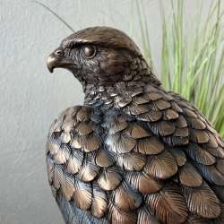 Falcon on Branch Statue Bronze Hawk Bird Figurine Wildlife Home Decor Gift 26 cm