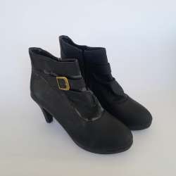 Vintage Women Black Leather Ankle Boots Size 40 Buckle Strap Zip Heel Retro Shoe