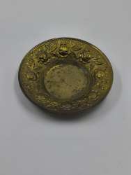 Vintage Floral Embossed Brass Plate – Decorative Collectible Dish