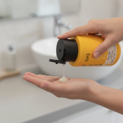 Ajb- Brightening Body Lotion Vitamin C Niacinamide 5% Complex Hydrating Skincare