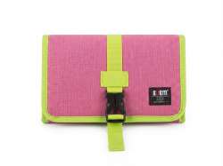 Cable storage case for electronic equipment