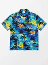 This is a vintage-style Aloha shirt from the brand Aloha Hawaii Co., in size Med