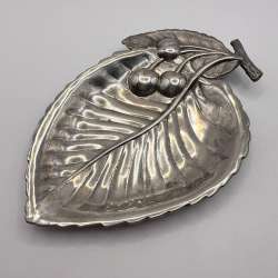 Vintage Art Deco Silver Plated Leaf Small Plate Saucer Ashtray Europe