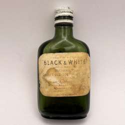Black & White Vintage Miniature Scotch Whisky Green Glass Bottle Scotland