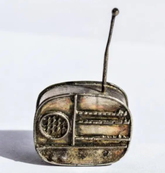 Vintage ACharming collectible mini radio sculpture in 800 sterling silver