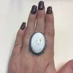 Vintage Elegant ring with Natural agate stone in 925 sterling silver size 8.5