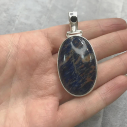 Vintage Women's Sodalite necklace 925 sterling silver with natural black agate