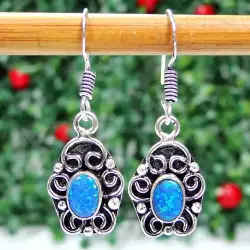 Vintage jewelry earrings for women and natural opals in 925 sterling silver