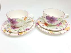 2 beautiful cups coffee cups place setting Villeroy Boch flowers summer pattern