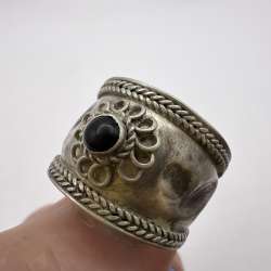 Nice Vintage Sterling Silver 925 Women's Jewelry Band Ring Signed 3.8gr Size 8.5