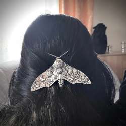Vintage Gothic Moth Decor Hair Clip - Halloween Party Hair Pin Accessory