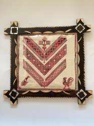 Handmade Carved Wooden Handcrafted Frame Embroidery Red Fiber Arrows Shape