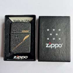 Zippo USA Men's Pocket Black Lighter in Original Box