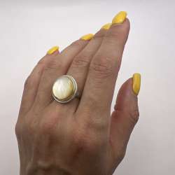 Vintage Sterling Silver 925 Women's Jewelry Ring Nacre Pearl Signed Size 7.5