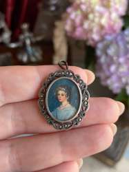 Vintage Silver 800 Womens Jewelry Pendant Brooch Portrait Miniature Signed Italy