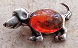Sterling Silver 925 Vintage Real Amber Dog Figurine Pin Brooch