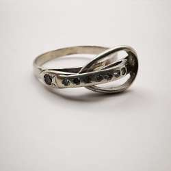 Vintage Beautiful 925 Sterling Silver Jewelry Ring Cubic Zirconia 2,8 g