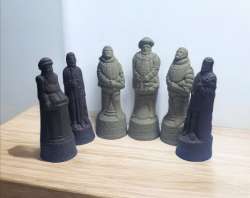 Set Of 6 Rare England Pineagles Rose And Thistle Chess Pieces For Collectors