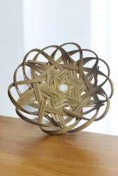 Round Woven Bamboo Basket For Storing And Organizing Vegetables Or Fruits