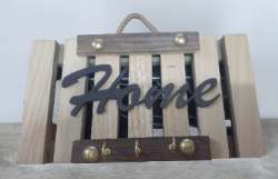Wooden Decorative Key Wall Key Holder Hanger for Home Wall Office Use