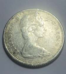 Very Rare 1965 Queen Elizabeth 10 Cent Silver Coin from Canada Collectors Rare