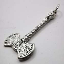 Vintage Beautiful Pendant