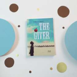 The Giver (HarperCollins Children's Modern Classics) by Lois Lowry