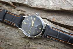 Poljot de luxe Watch Caliber 2209  USSR vintage 23 Jewels case is steel soviet