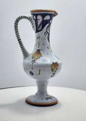 Exquisite 22cm Vintage Porcelain Vases Handcrafted Timeless Decorative Appeal