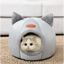 Comfort In Winter Cat And Dog Bed