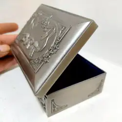Beautiful Vintage Silver Plated Jewelry Box Decorated Purple Velvet Lined Cute