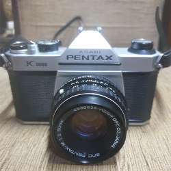 Pentax K1000 35mm SLR Film Camera with 50mm Manual Focus Lens 2 Original Cases
